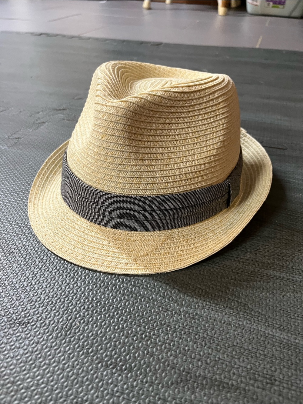 Hat interior with label